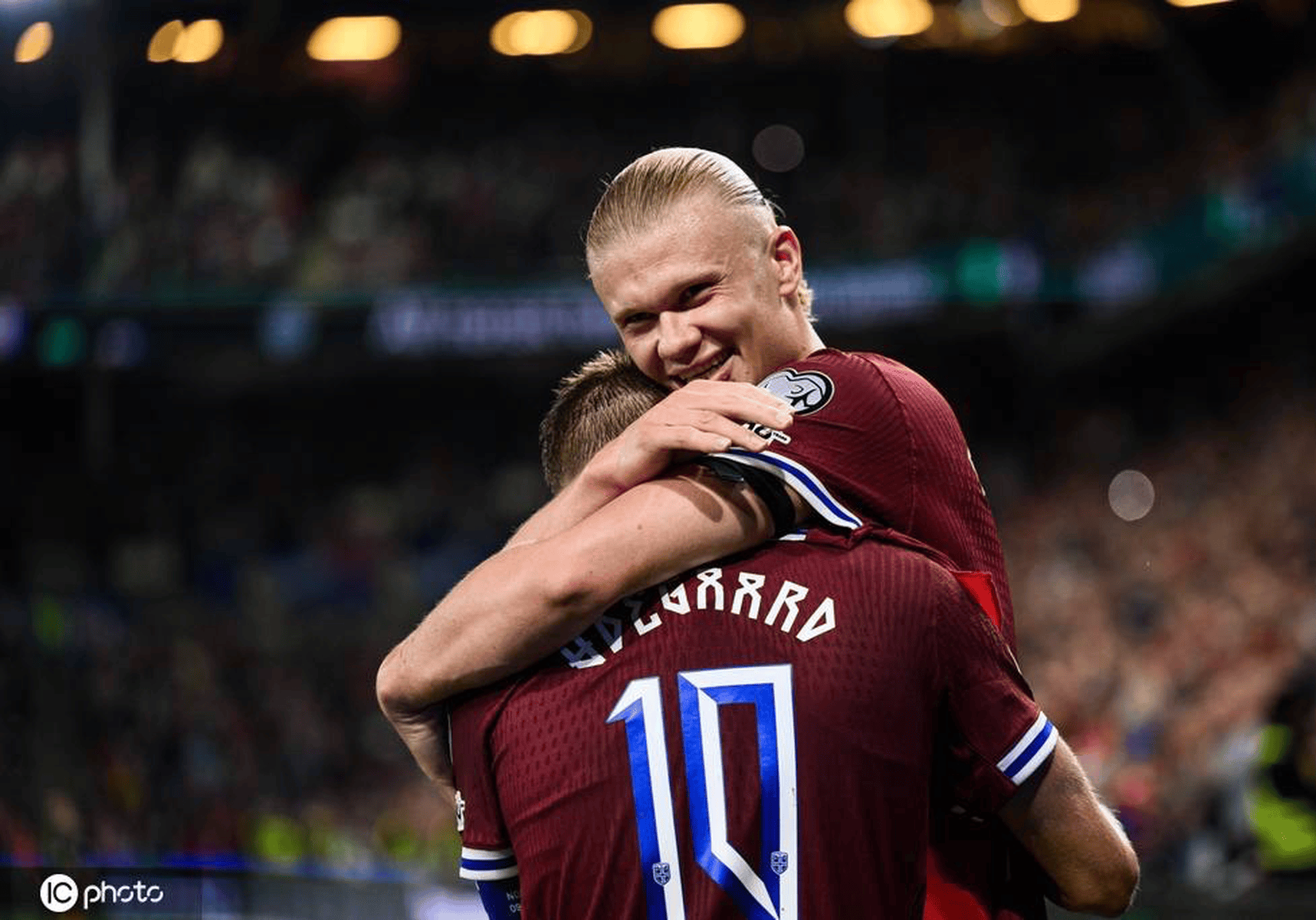 关于哈兰德在塞尔维亚队比赛中败北,高光表现引发热议!的信息 关于哈兰德在塞尔维亚队比赛中败北,高光表现引发热议!的信息